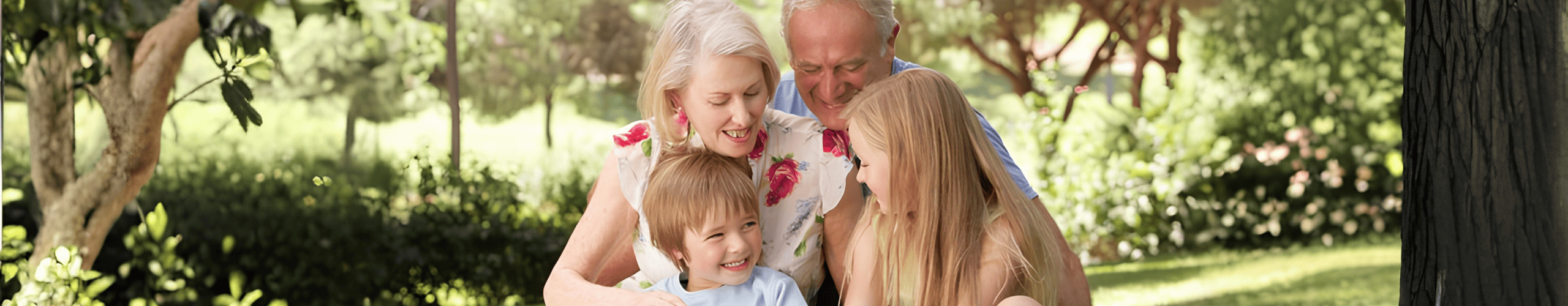 Des grands-parents avec leurs petits-enfants pendant l'été.